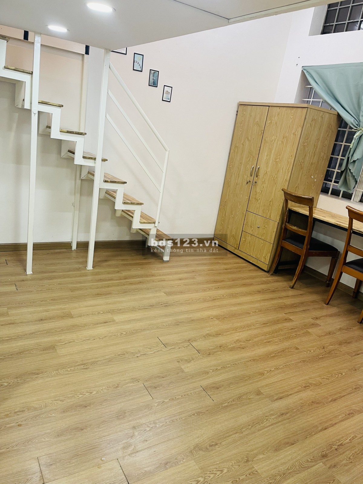 Cho thuê phòng trọ CHDV đường Giải Phóng Tân Bình có gác & ban công tách bếp 5 triệu 5