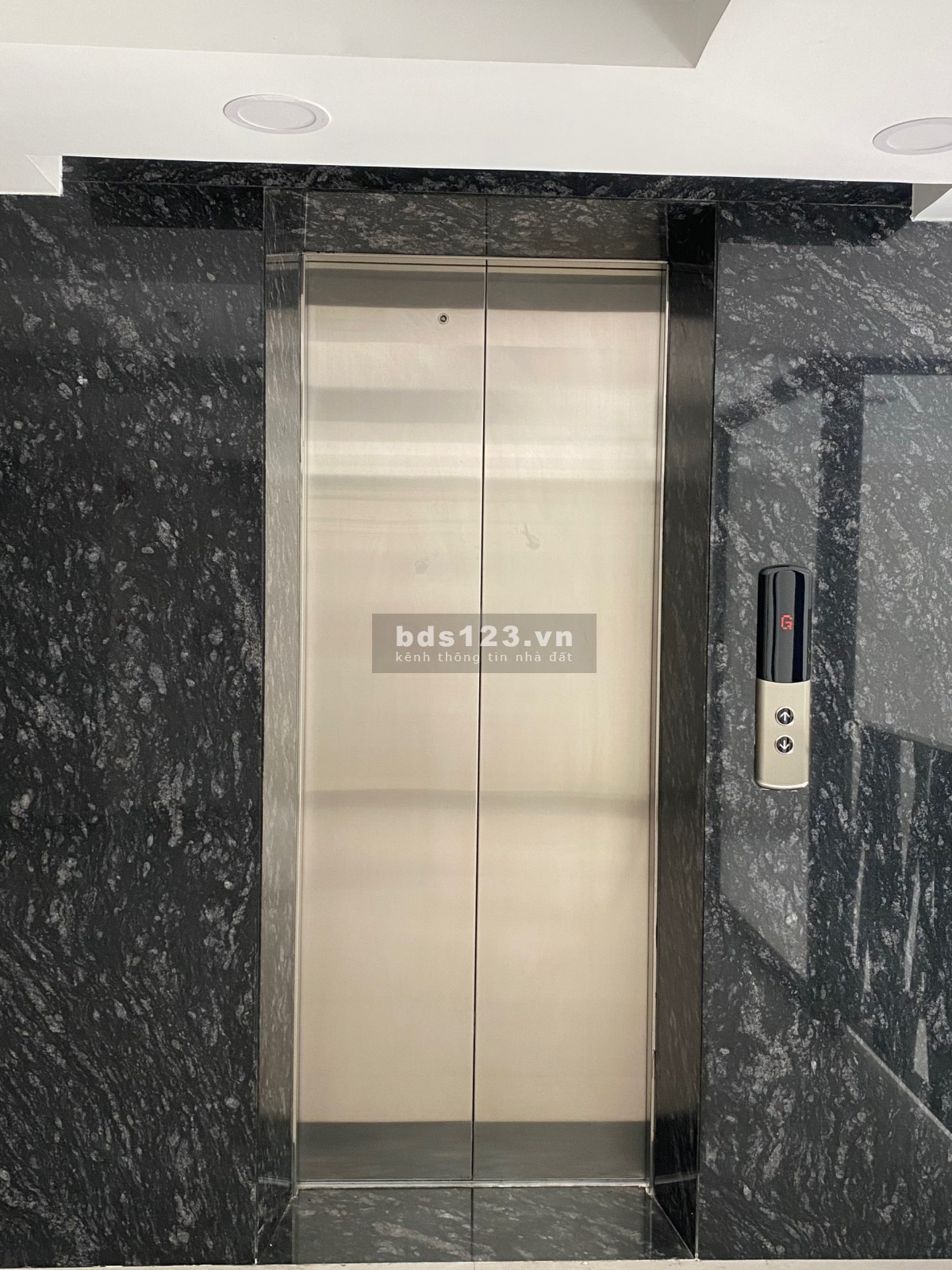 Cho thuê toà nhà văn phòng Building Phường 25 Quận Bình Thạnh tiện làm spa, khám bệnh, TT ngoại ngữ