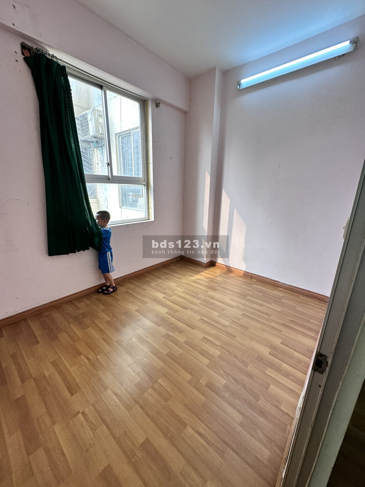 Bán gấp căn hộ chung cư B3D Nam Trung Yên, Cầu Giấy, HN.