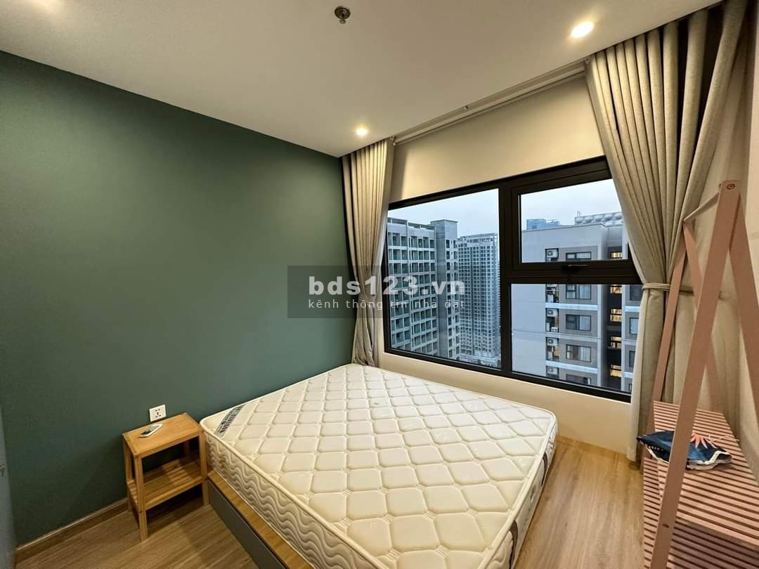 Gia đình chuyển định cư nên cần bán căn hộ 2PN+1, 2WC căn góc giá 1,820TR Vinhomes Ocean Park