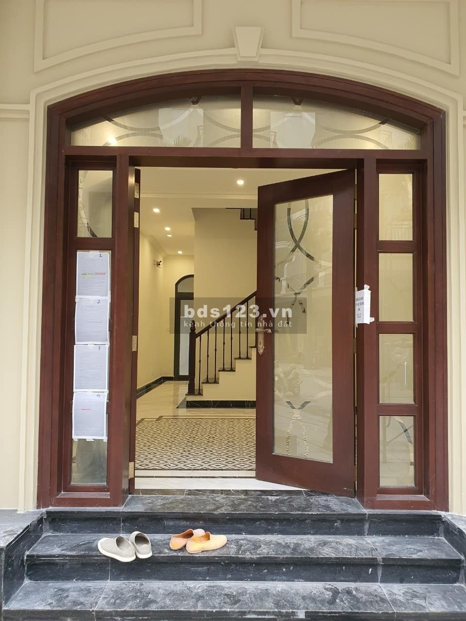 Chuyển nhượng biệt thự Sao Biển 56m2. Giá 6,1x tỷ cực sâu tại The Empire.
