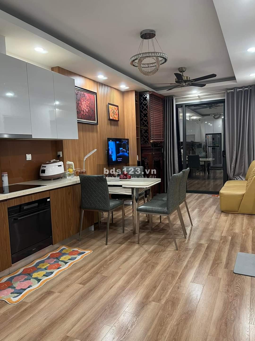 Bán căn 2 ngủ 58m2 Imperia Sky Garden, Minh Khai đầy đủ đồ 2.7 tỷ bao phí