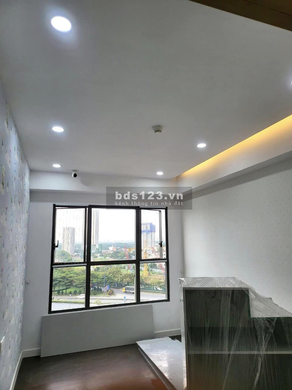 Chủ nhà đi định cư bán gấp căn góc 2pn + tặng hết nội thất cao cấp chỉ 4ty4