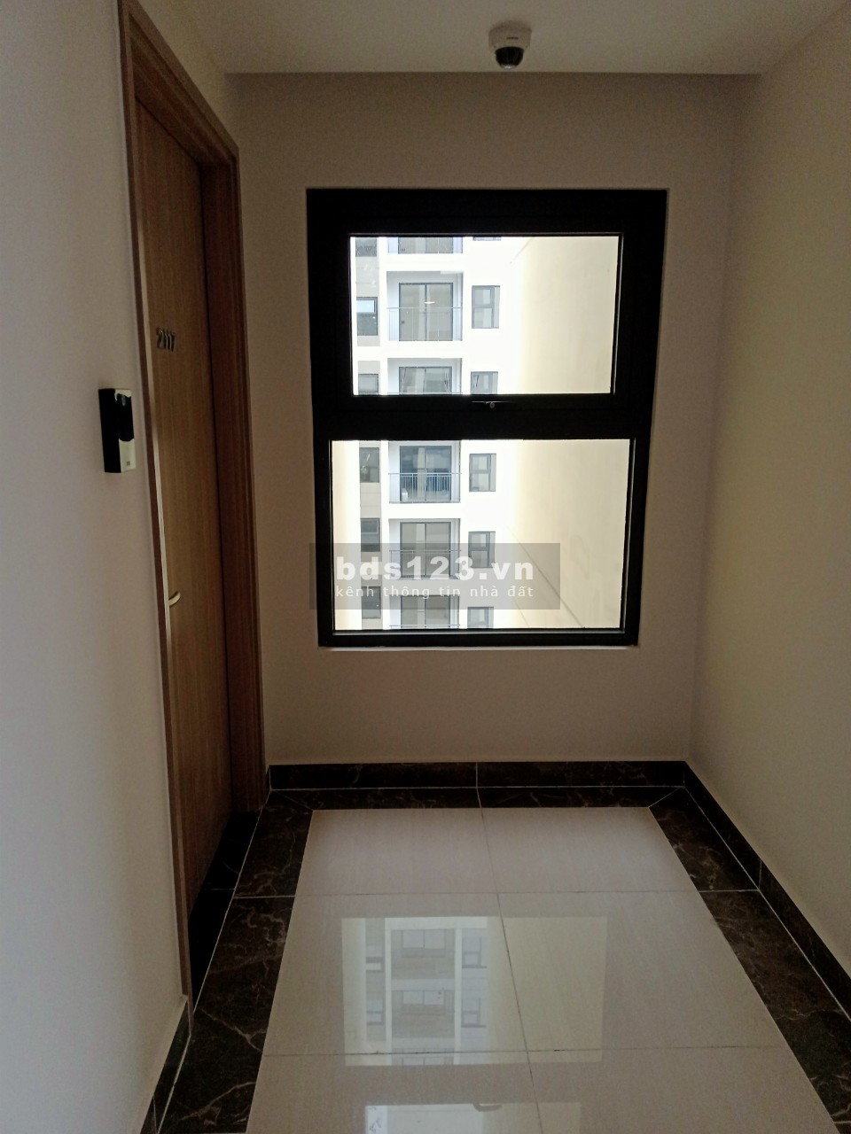 Bán gấp căn hộ 2PN + đã có sổ hồng chỉ 2,750 tỷ BTP tại Vinhomes Quận 9