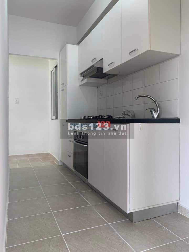 Bán 2 căn giá tốt thị trường 64m2, 2PN ,2WC: 1 tỷ 680 - 1 tỷ 750, sổ hồng chính chủ block mới