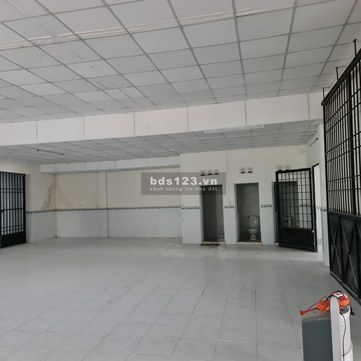 Cho thuê 800m2 kho gần đường Hoàng Hữu Nam , Phường Long Thạnh Mỹ, Quận 9