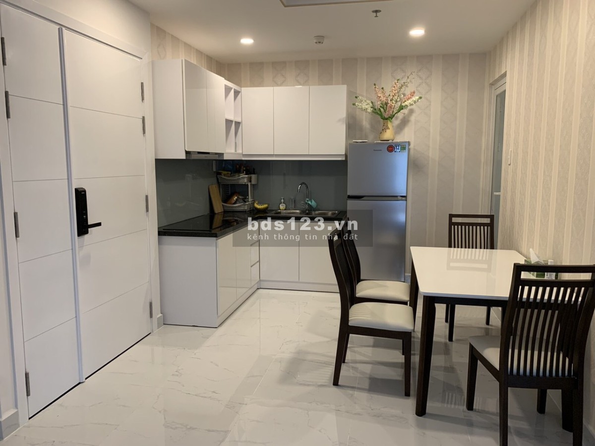 Bán căn hộ Phúc Thịnh 88m2, 2PN, 2WC, SH lâu dài, căn góc, bancon Đông Bắc. Giá bán: 3.3 tỷ (có TL)
