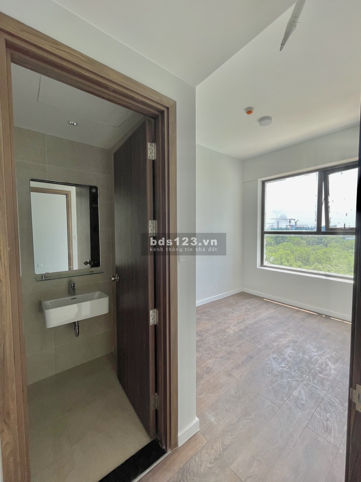 Opal Skyline bán cắt lỗ 200tr căn 2pn=1ty6 full 100% bao hết