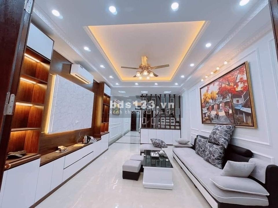 Bán gấp, siêu phẩm Tô Hiệu, lõi phố cổ Hà Đông - nhà đẹp ở ngay - tặng nội thất cơ bản