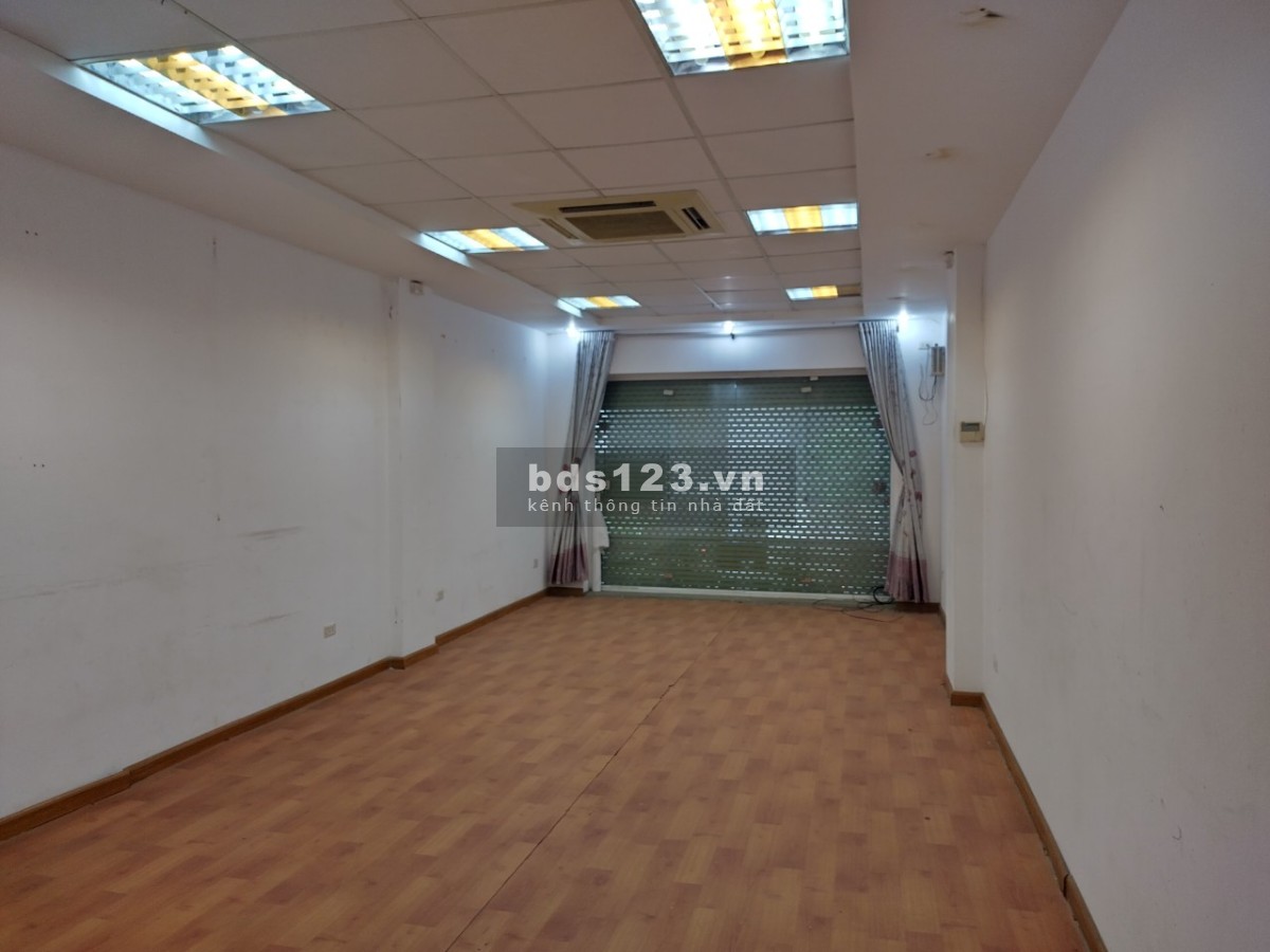 Cho thuê VP ở Hoàng Cầu, 50m2 chỉ 6TR.