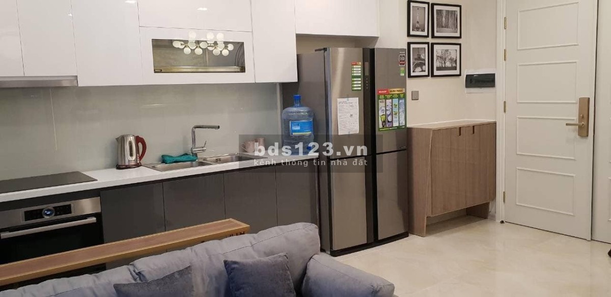 Cho thuê Vinhomes Golden River 2pn thiết kế cao cấp siêu sang trọng