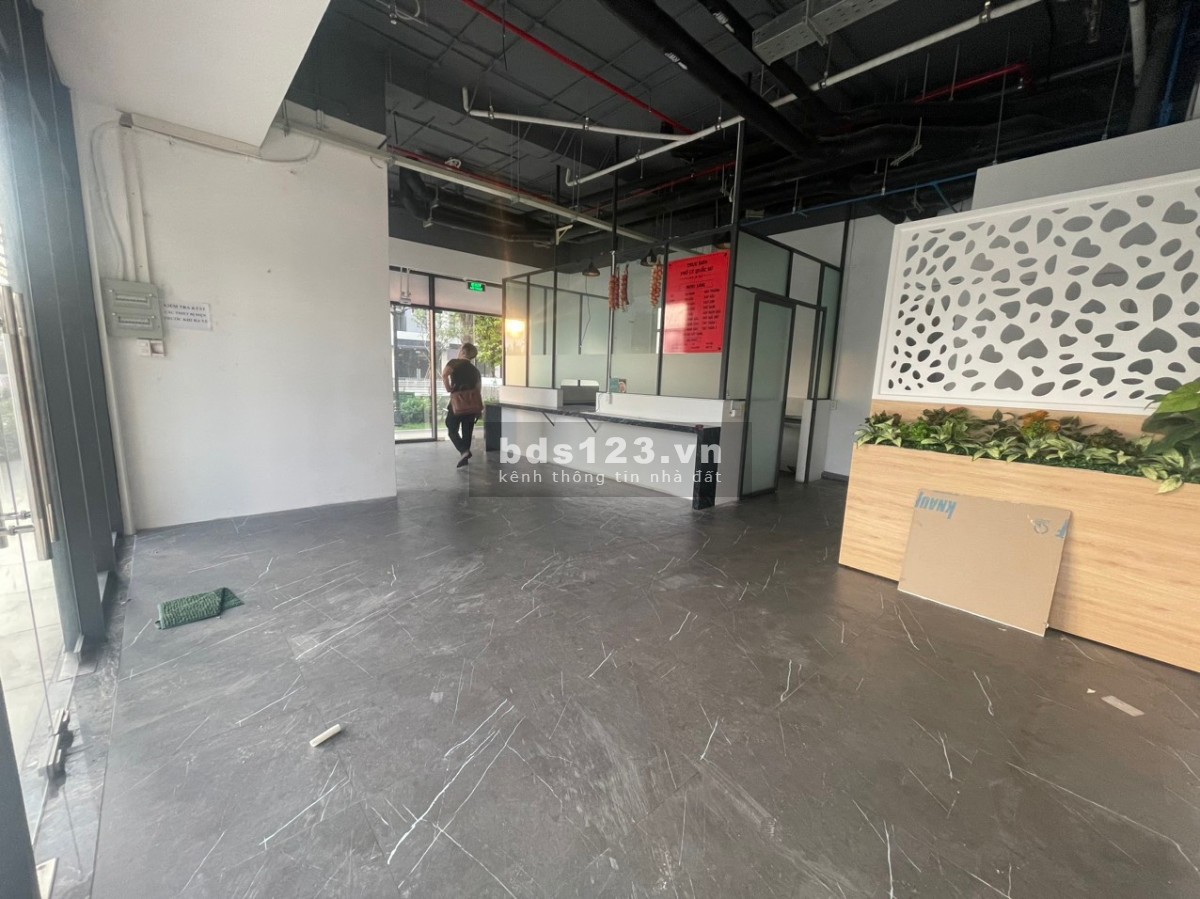 Cho thuê Shophouse hoàn thiện Vinhomes Quận 9 chỉ từ 20 triệu