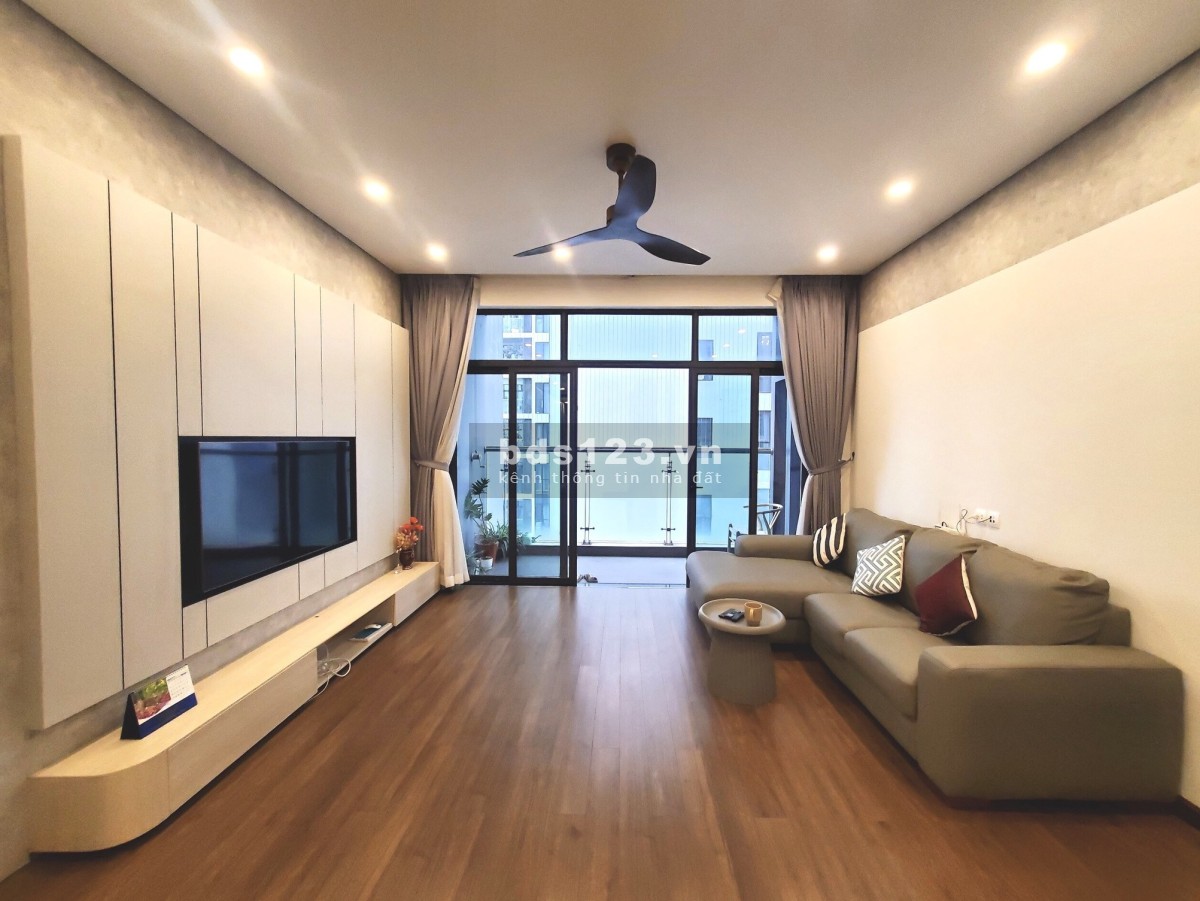 Bán Căn Hộ 2PN 72m2 Giá 3.8 tỉ tại Green Pearl 378 Minh Khai. LH: 0975.997.166