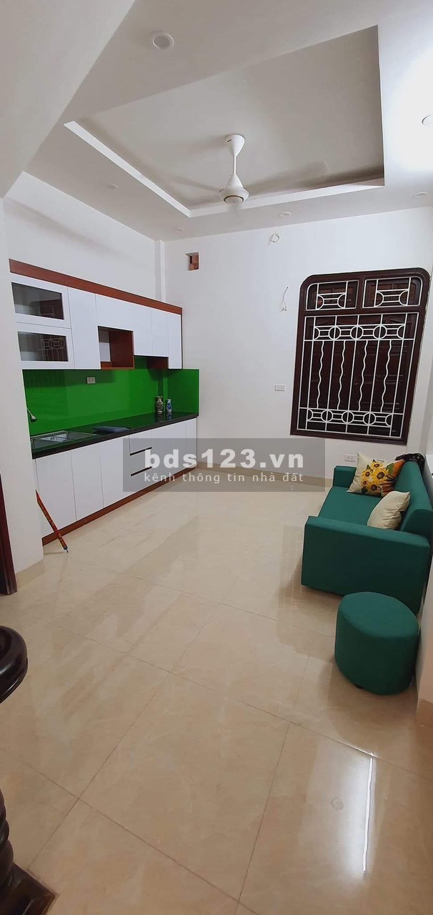 Bán nhà phân lô cán bộ - Ô tô đỗ cửa - 2 mặt ngõ trước sau - Khu hiếm nhà bán