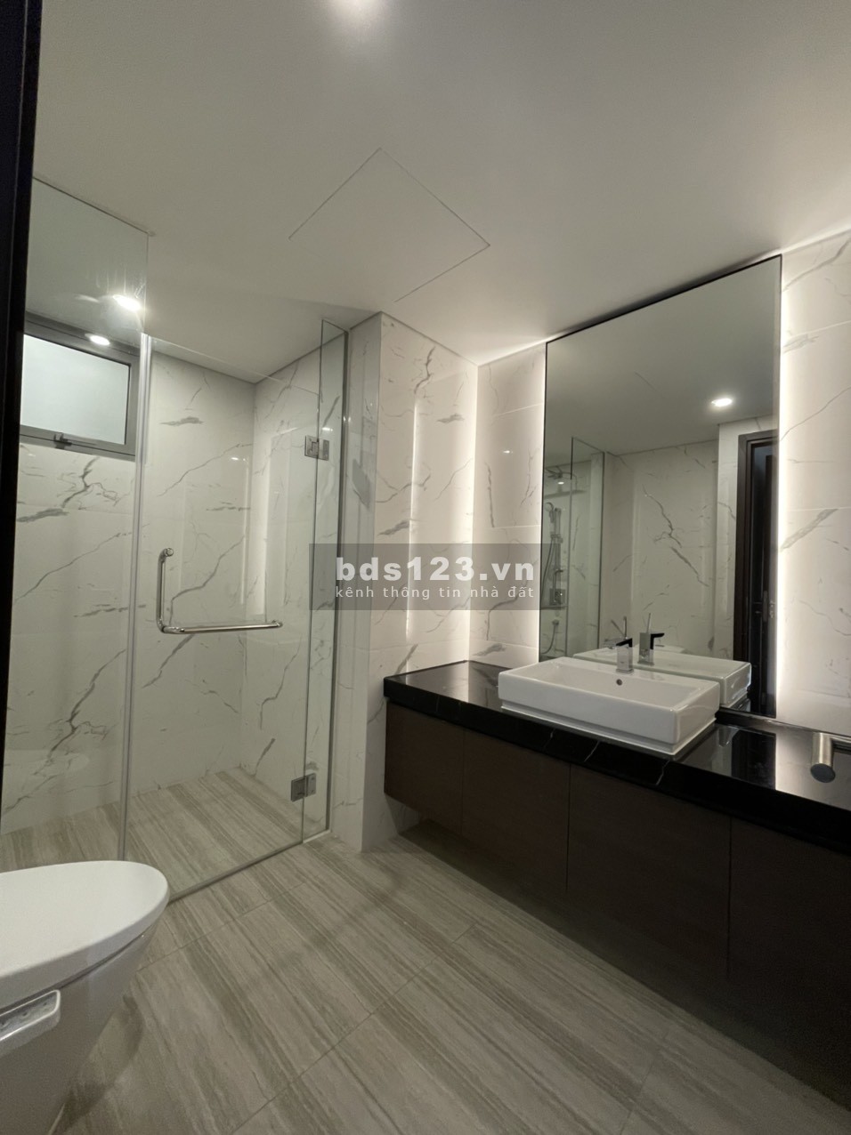 Sang HĐ Thuê 2PN Empire City full NT cực rẻ, giá không thành vấn đề