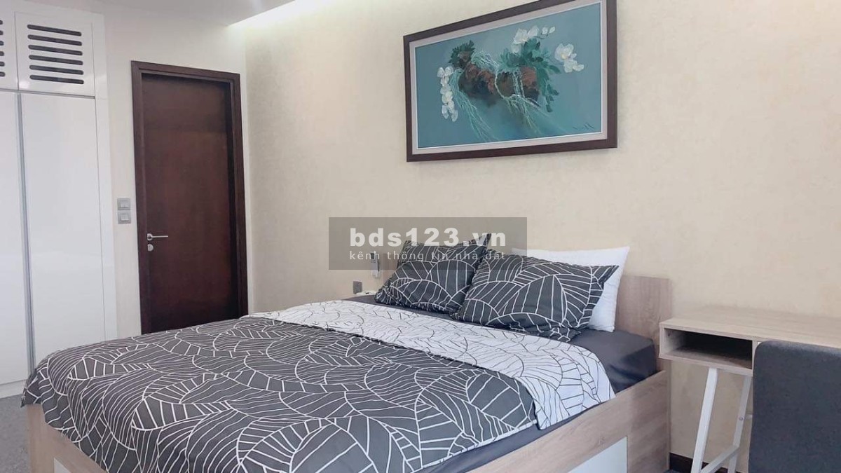 Bán gấp CH 6th element hướng Nam đẹp nhất, tầng 27 82,6m2 2 phòng ngủ tòa MELODY view thành phố