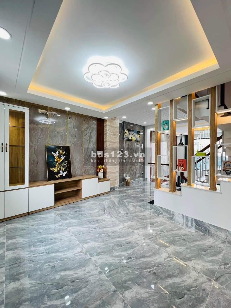 Nhà xây mới 100% full toàn bộ nội thất cao cấp mà giá cực kỳ rẻ Phường 14 Gò Vấp