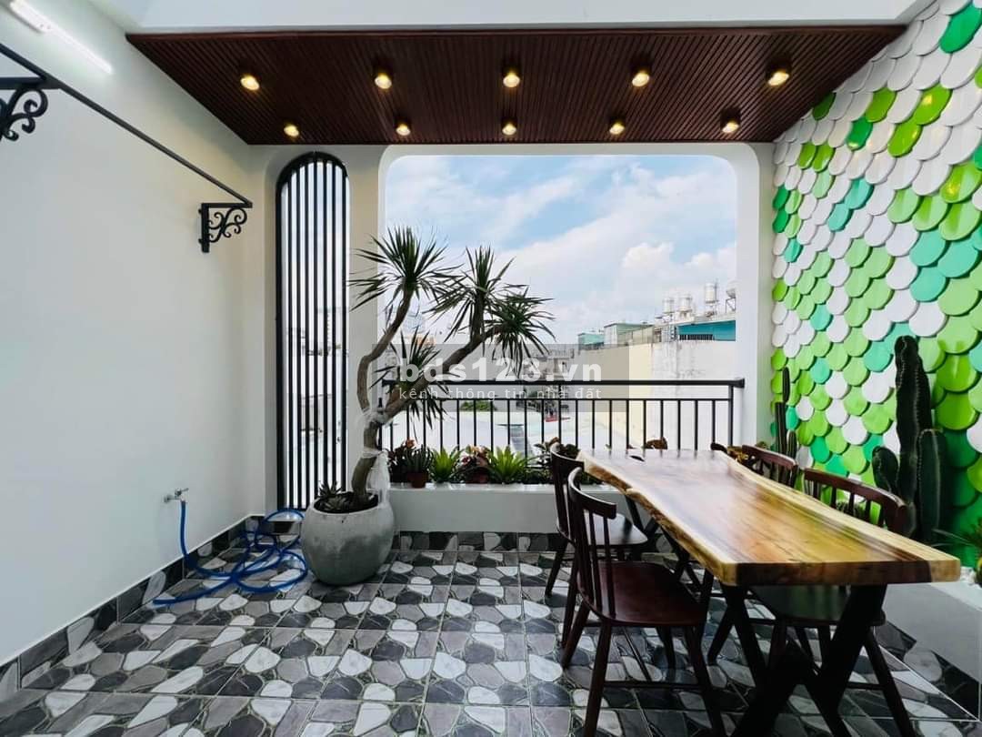 Nhà xây mới 100% full toàn bộ nội thất cao cấp mà giá cực kỳ rẻ Phường 14 Gò Vấp