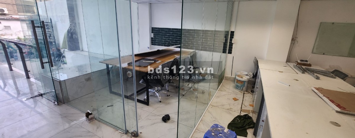 Cho thuê văn phòng đẹp Q. Tân Phú 90m2 chỉ 22tr/th, Q. Bình Thạnh 25m2 chỉ 8tr/th
