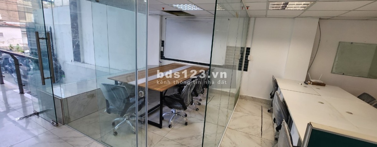 Cho thuê văn phòng đẹp Q. Tân Phú 90m2 chỉ 22tr/th, Q. Bình Thạnh 25m2 chỉ 8tr/th