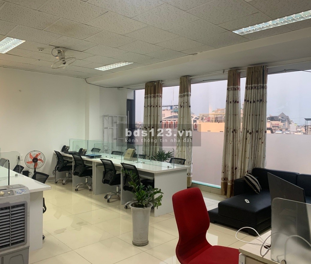 Cho thuê văn phòng đẹp Q. Tân Phú 90m2 chỉ 22tr/th, Q. Bình Thạnh 25m2 chỉ 8tr/th