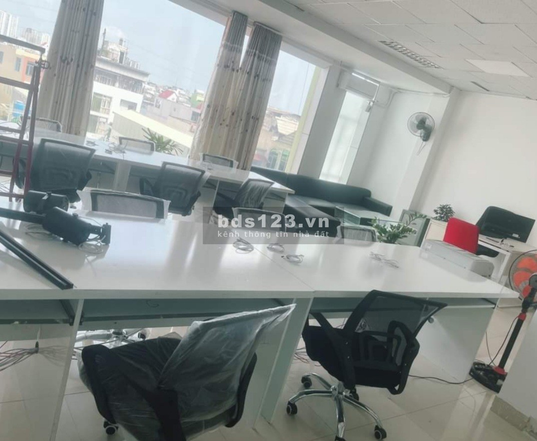Cho thuê văn phòng đẹp Q. Tân Phú 90m2 chỉ 22tr/th, Q. Bình Thạnh 25m2 chỉ 8tr/th