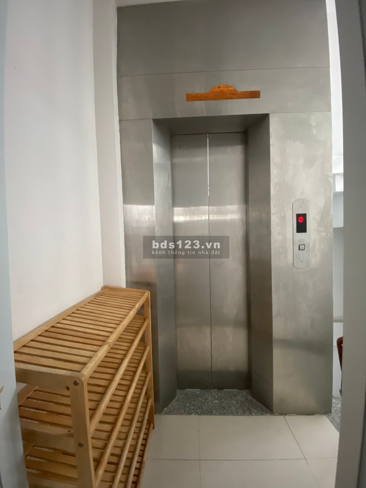 Sang nhượng lại kí túc xá mặt tiền đường Nguyễn Cửu Vân, P17, Bình Thạnh