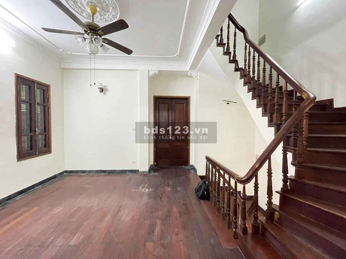 Bán biệt thự quận Ba Đình. DT 339m, 4T, MT 12m, 66 tỷ. Xây khách sạn, toà Building, giữ tiền cực tốt