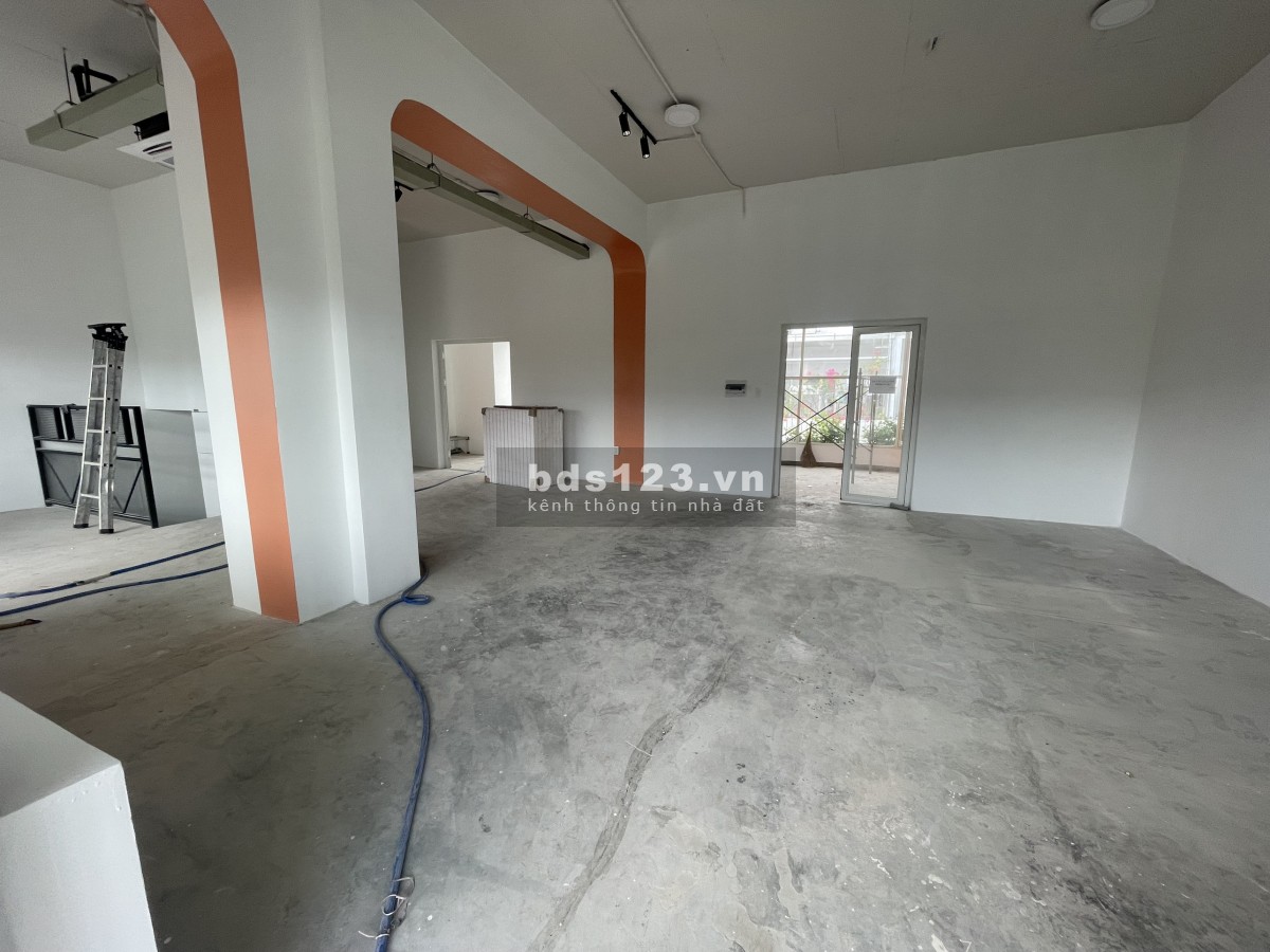 Cho thuê 2 căn đôi Saritown Sala 170 m2 tầng cao như penhouse giá cực bất ngờ T5/2023