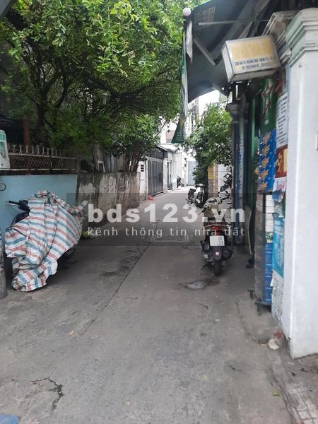 Nhà Hoàng Hoa Thám cần bán - hxh - gần 70m2 – chỉ nhỉnh 8 tỷ