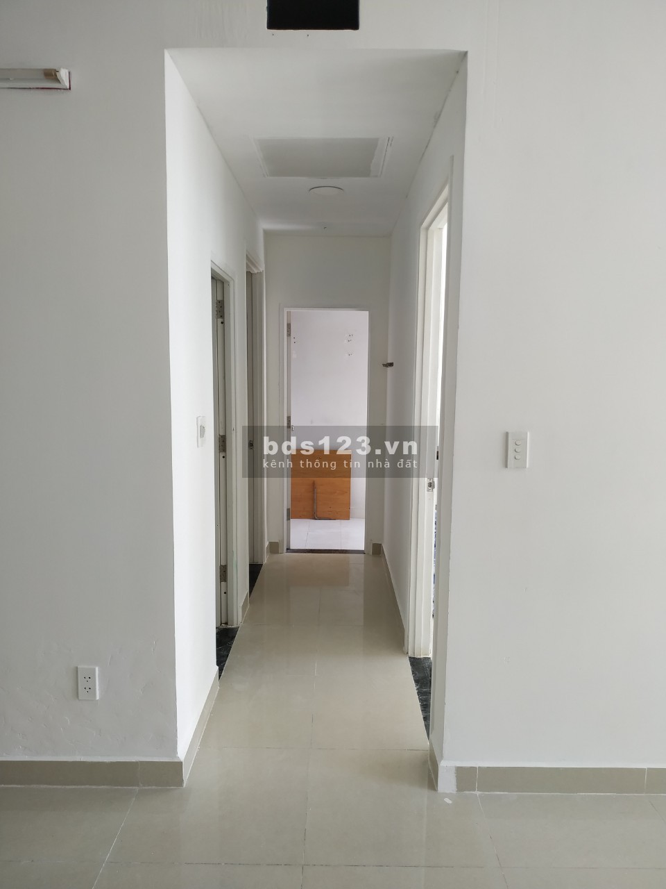 Chính chủ bán căn hộ 55m2, 2 phòng ngủ 1WC tầng 14 căn 08 block B2 Topaz City, Phường 4 Quận 8