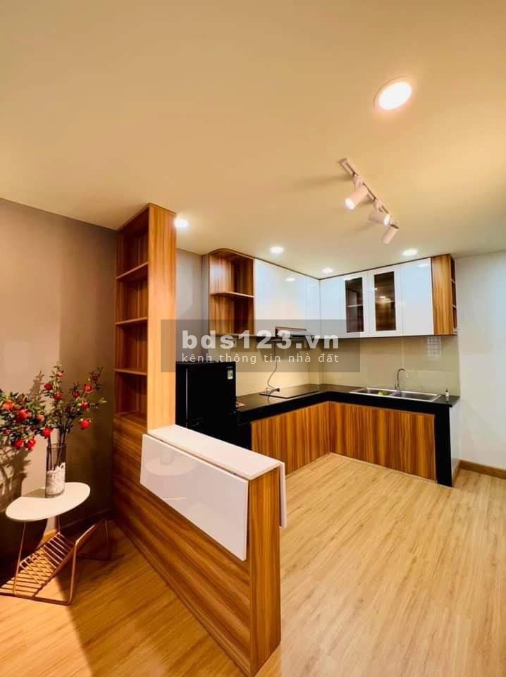 Bán gấp nhà gần mặt tiền trung tâm Hoàng Hóa Thám, nhỉnh 5 tỷ