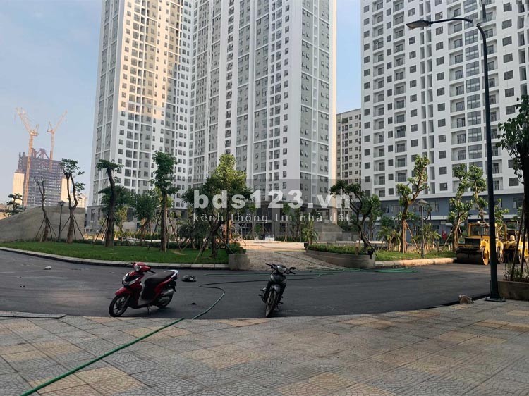 Bán chung cư Ecohome 3 căn góc ngoại giao 3PN mới 100% nhỉnh giá 2,6 tỷ