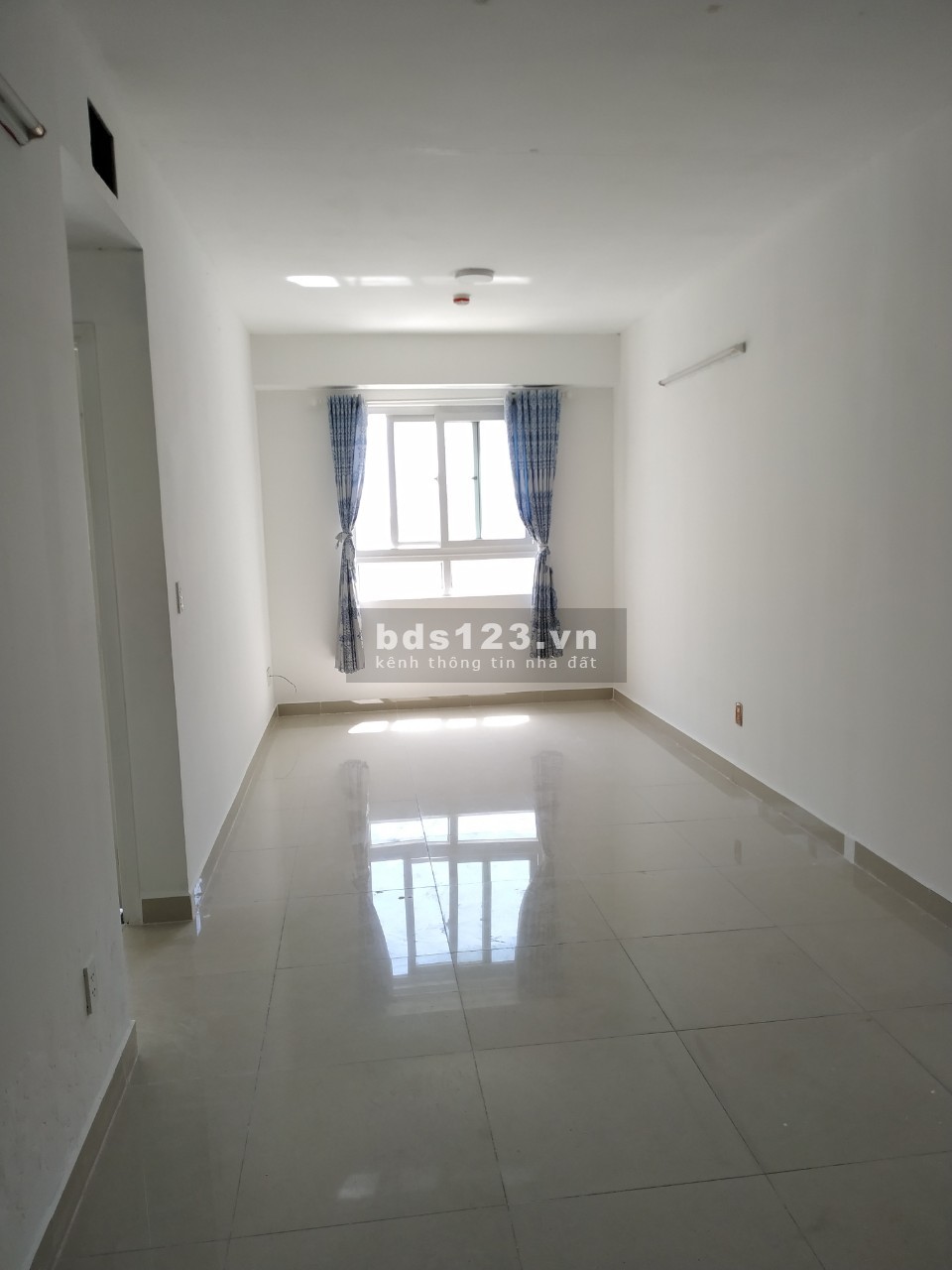 Chính chủ bán căn hộ 55m2, 2 phòng ngủ 1WC tầng 14 căn 08 block B2 Topaz City, Phường 4 Quận 8