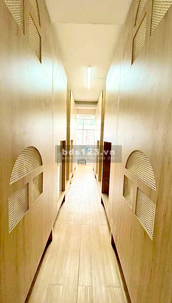 Sleepbox quận 10 rộng cao không đụng đầu ngay Vạn hạnh mall