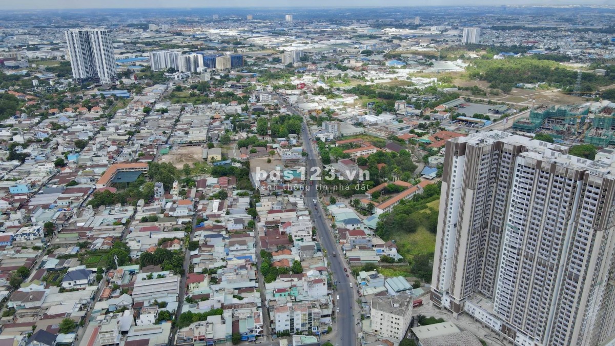 Bán căn hộ Opal Skyline giá cực tốt 2pn bán lỗ 300tr bao full thuế phí