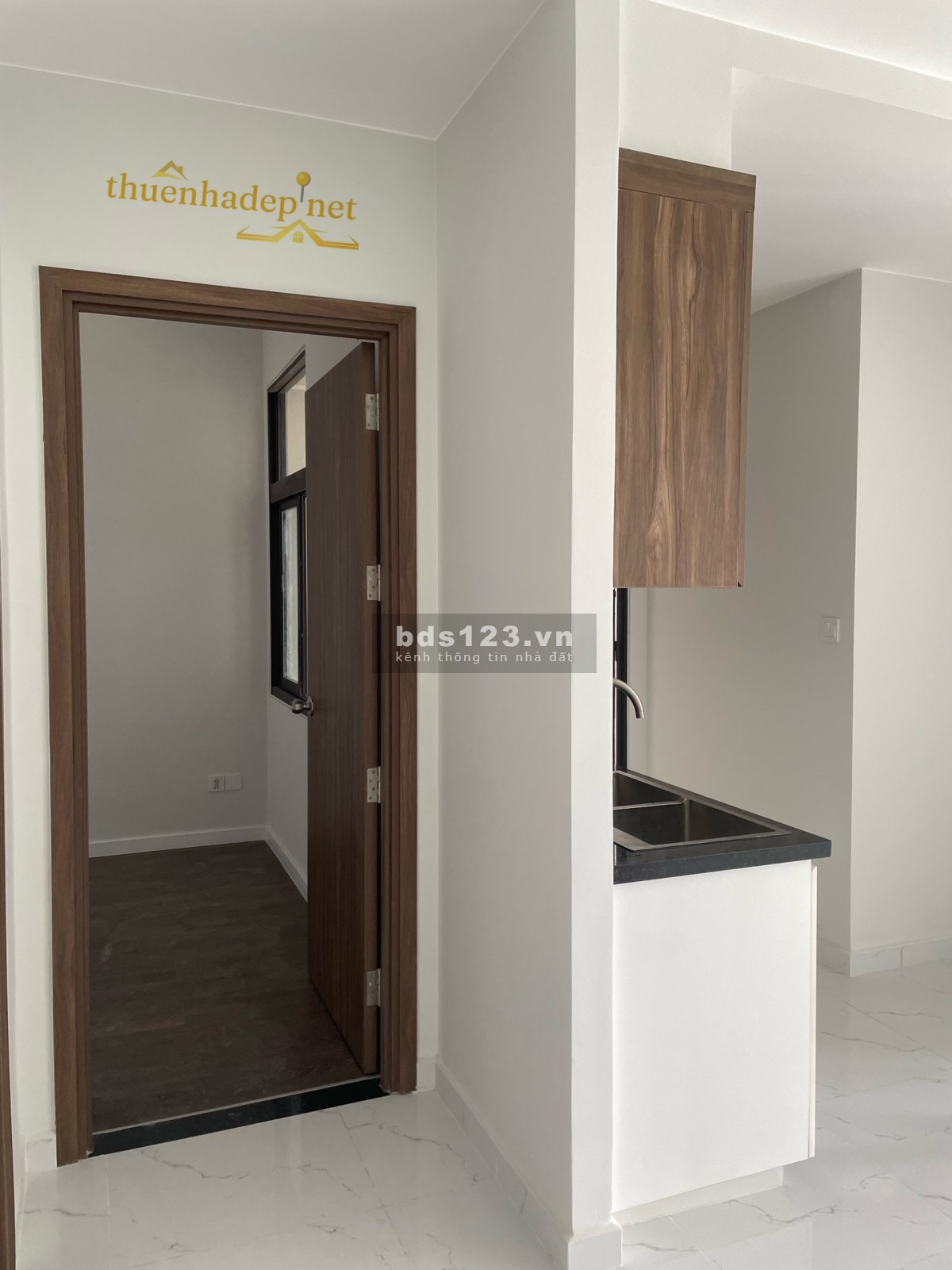Bán căn hộ Opal Skyline giá cực tốt 2pn bán lỗ 300tr bao full thuế phí