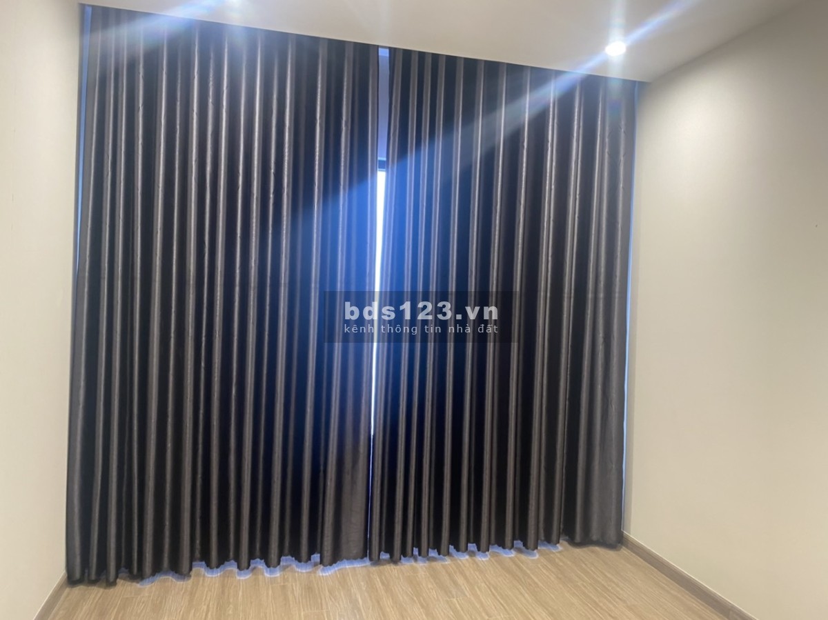 Bán nhanh căn hộ 2pn 1wc Vinhomes Quận 9 chỉ 2,150 tỷ BTP