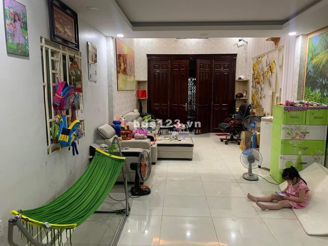 Bán nhà siêu phẩm khu vực Tân Phú, nhỉnh 4 tỷ