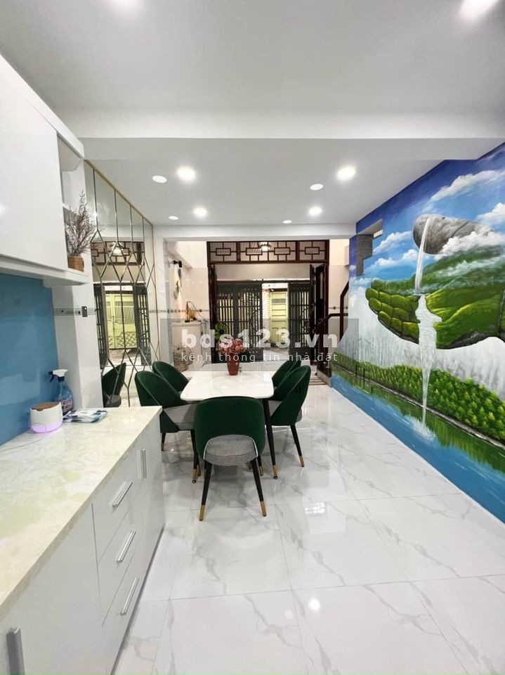 Bán nhà đẹp dt khủng khó tìm ra căn thứ 2 giáp q1, Huỳnh Mẫn Đạt, Bình Thạnh ,