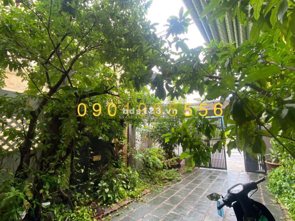 Cho thuê nhà nguyên căn làm mặt bằng 4 tầng đường 2/9, có sân để xe.