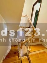 Bán gấp nhà đẹp đường Hoàng Hoa Thám - 35M2 - 4 lầu - Giá 5.5 tỷ.