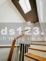 Bán gấp nhà đẹp đường Hoàng Hoa Thám - 35M2 - 4 lầu - Giá 5.5 tỷ.