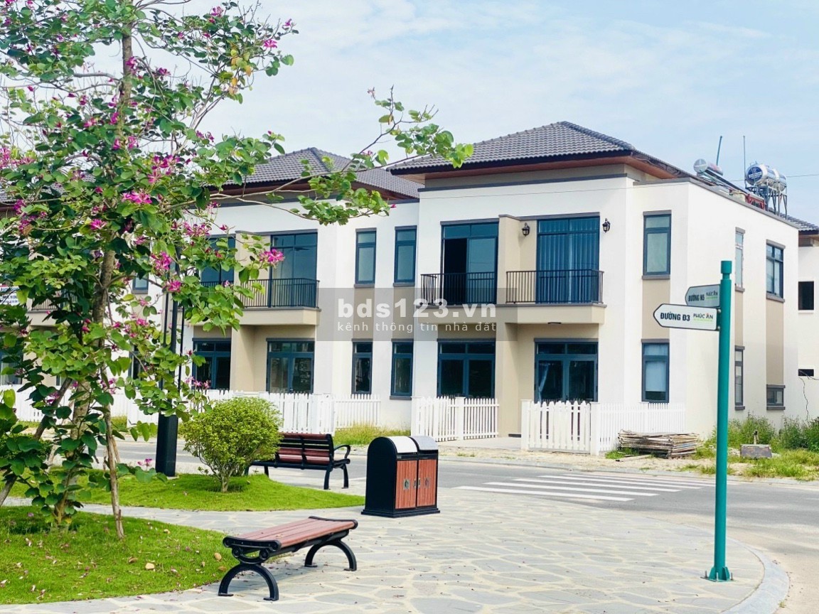 Chỉ 440tr sở hữu ngay nhà phố xây săn sổ sẵn gần QL.13