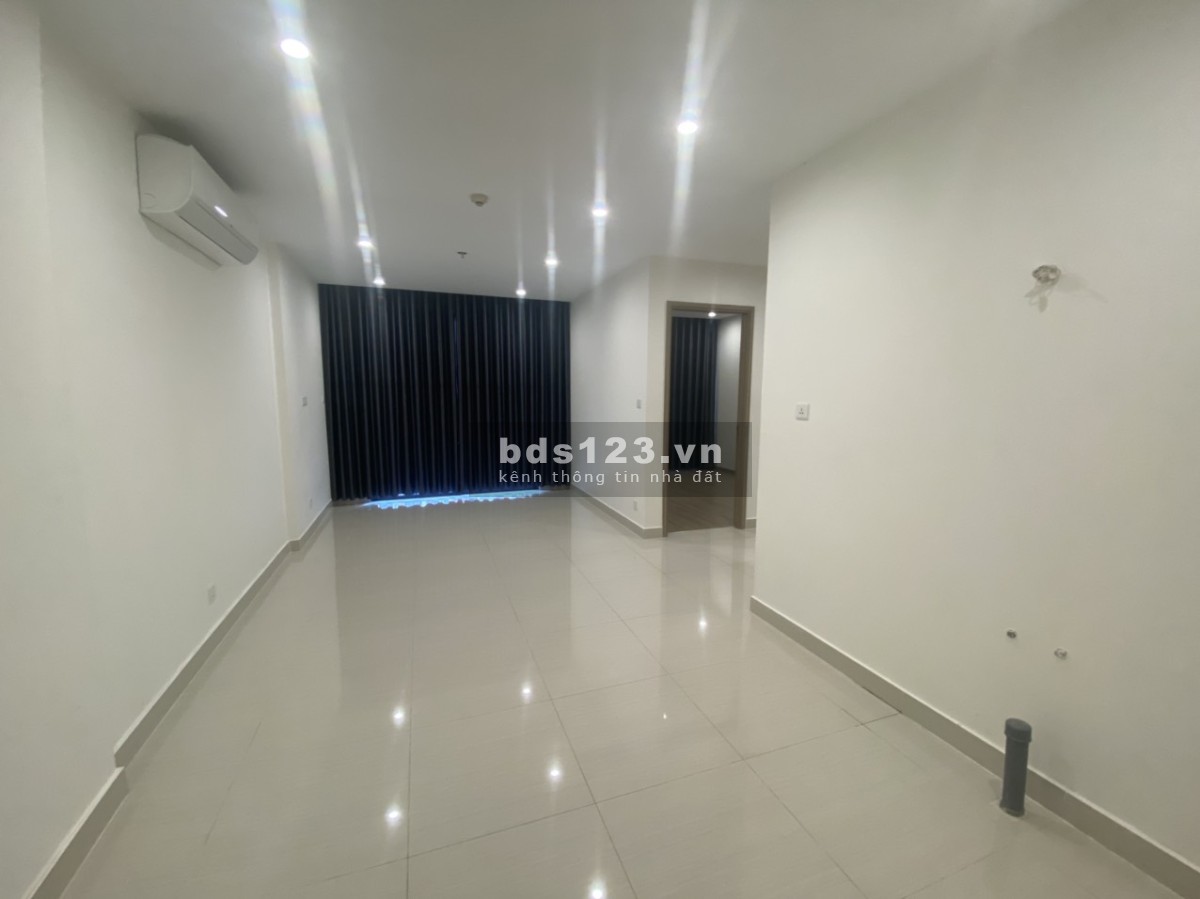 Bán nhanh căn hộ 2pn 1wc Vinhomes Quận 9 chỉ 2,150 tỷ BTP
