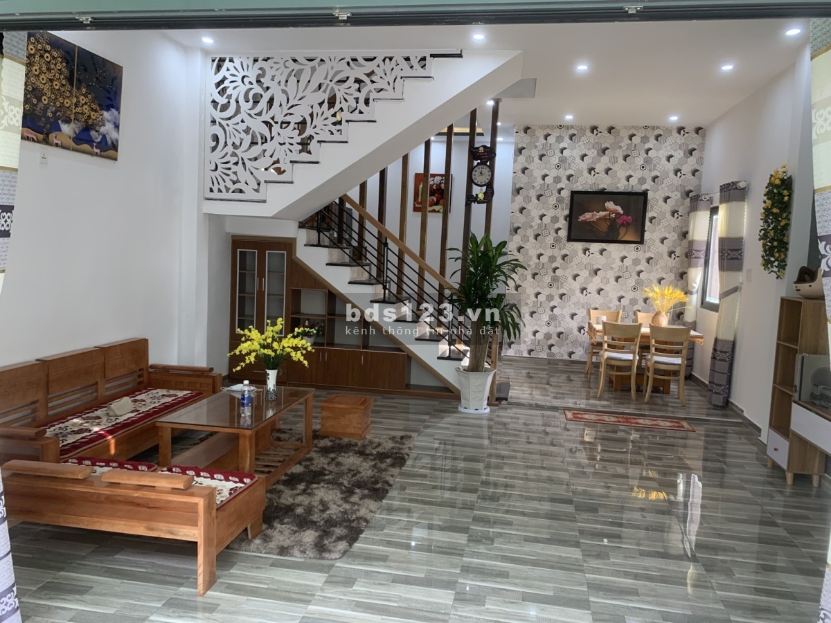 Bán nhà Trưng Nữ Vương chỉ nhỉnh 3tỷ, nhà mới, công năng, tiện ích không thiếu thứ gì.
