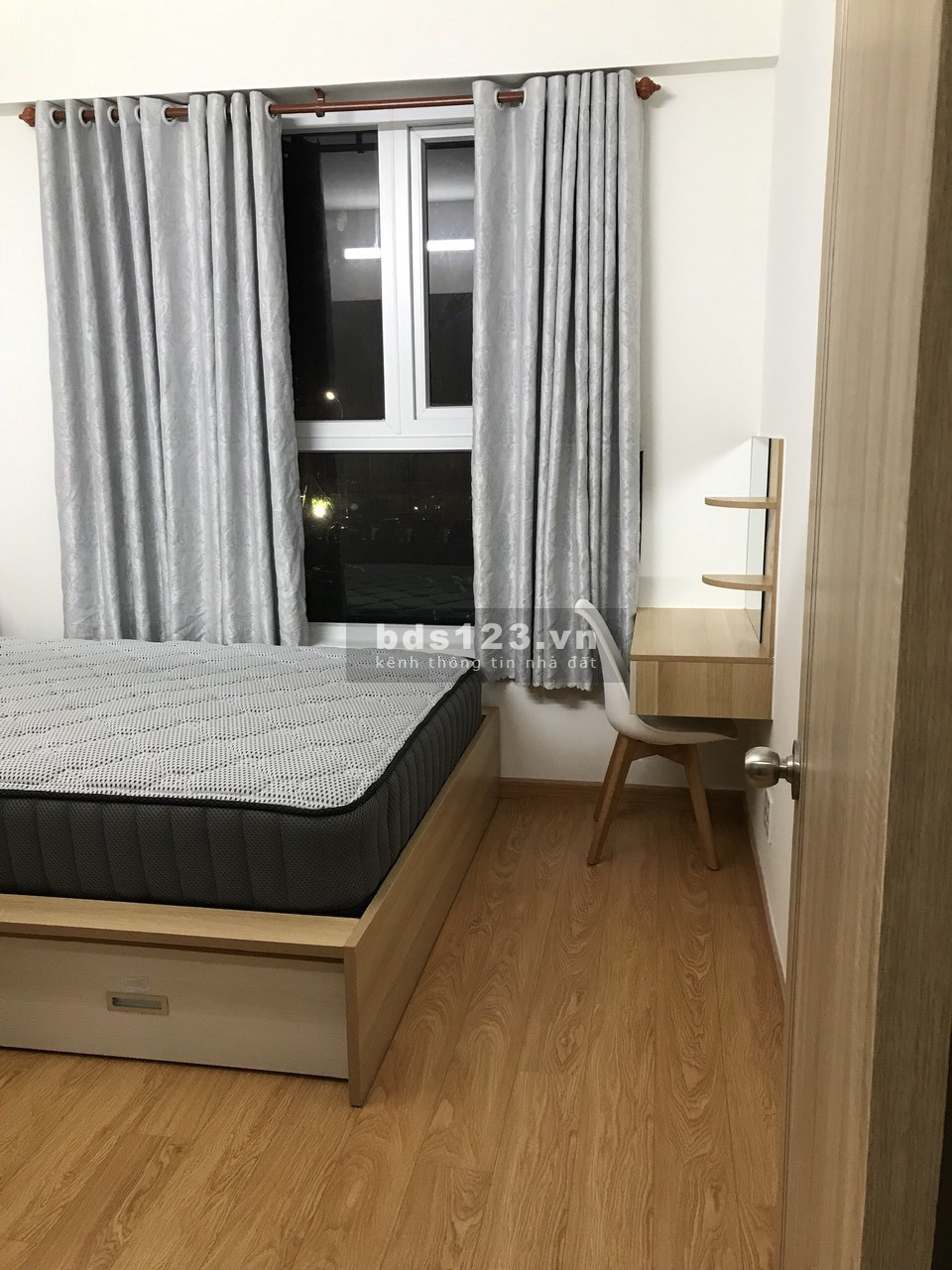 Bán căn hộ Saigon Gateway 2pn,1wc 1ty950 có nội thất bao full toàn bộ