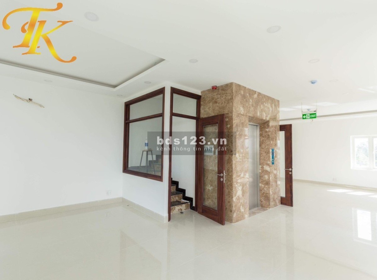 Cho thuê nhà nguyên căn biệt thự sân vườn góc 2 mặt tiền
