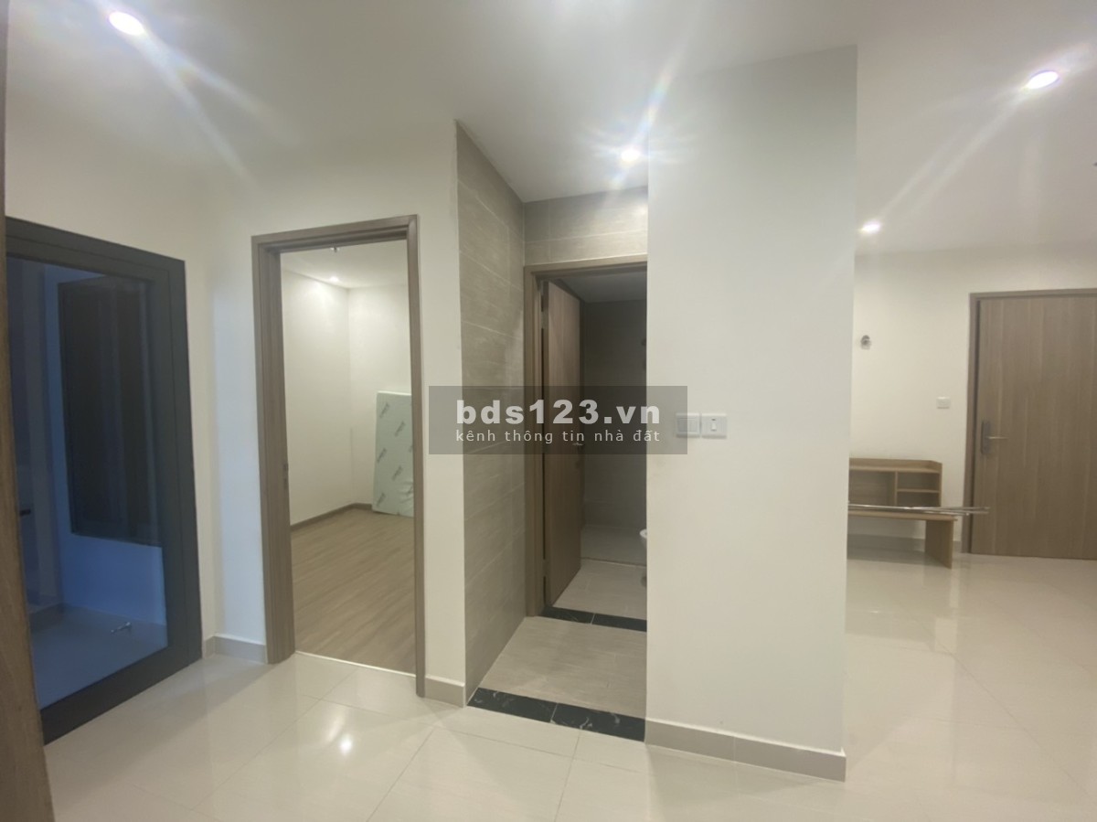 Bán nhanh căn hộ 2pn 1wc Vinhomes Quận 9 chỉ 2,150 tỷ BTP