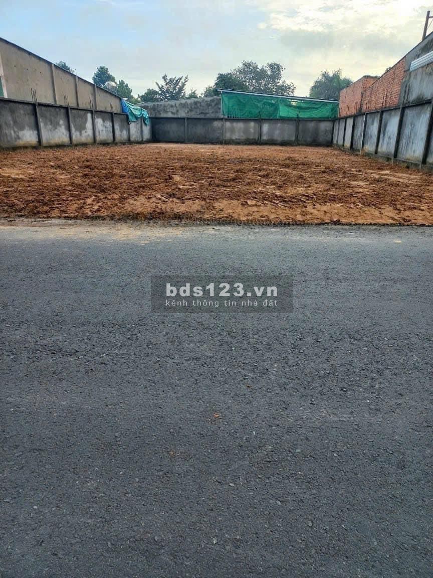 Đất thổ cư HL2, Tân Phú Trung, Củ Chi, diện tích 130m2, giá 565tr, sổ hồng riêng